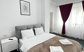 Luxury Cozy Apartments - City Center Suceava